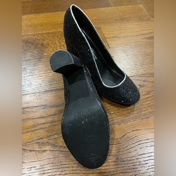 Penny Loves Kenny Ritz  Pump - Picture 4 of 4